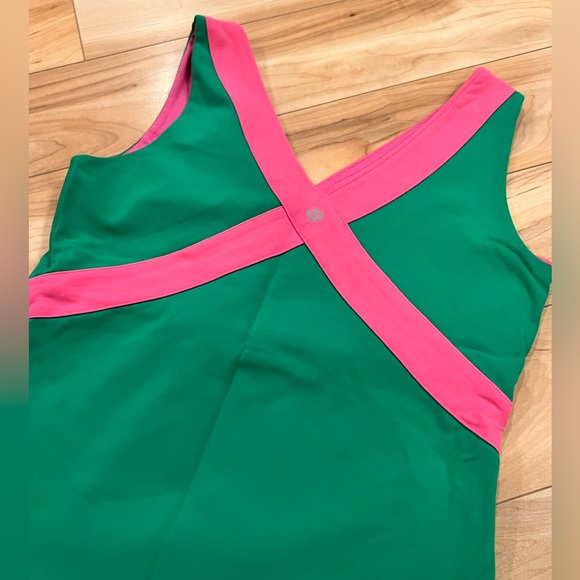 Lululemon tank - Picture 2 of 2